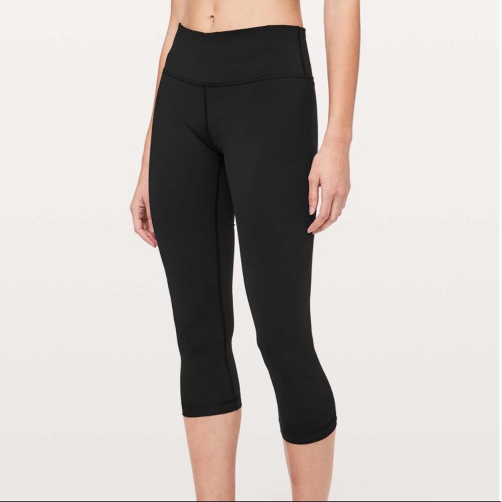 Lululemon wunder under crop 21” inseam in black luxtreme